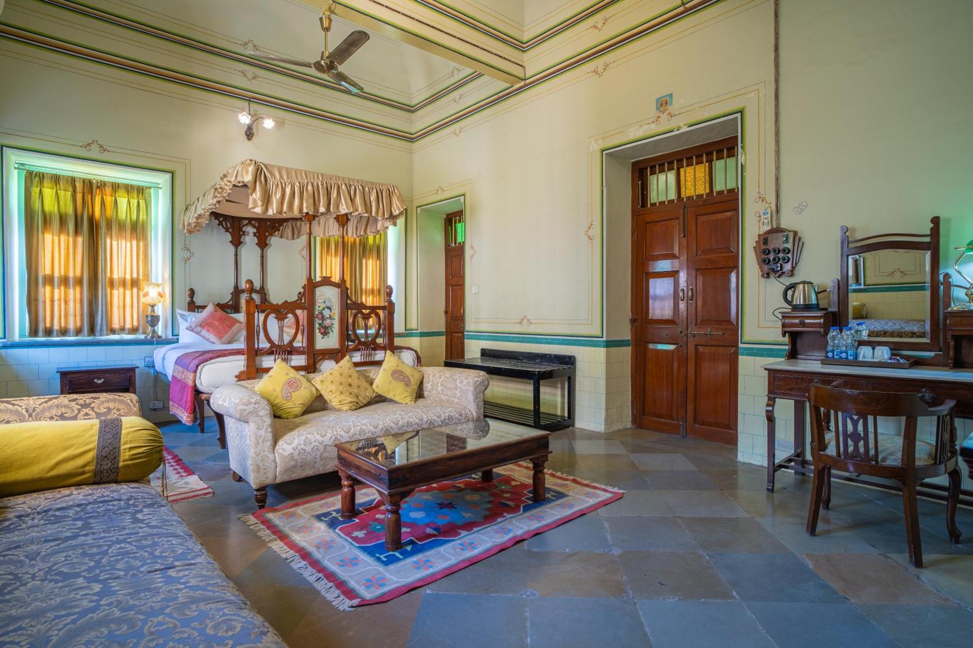 Koolwal Kothi Zinc Journey By The Fern, Nawalgarh, Rajasthan Ngoại thất bức ảnh